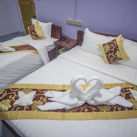 Golden Gum-Kino Hotel Mandalay Exterior foto