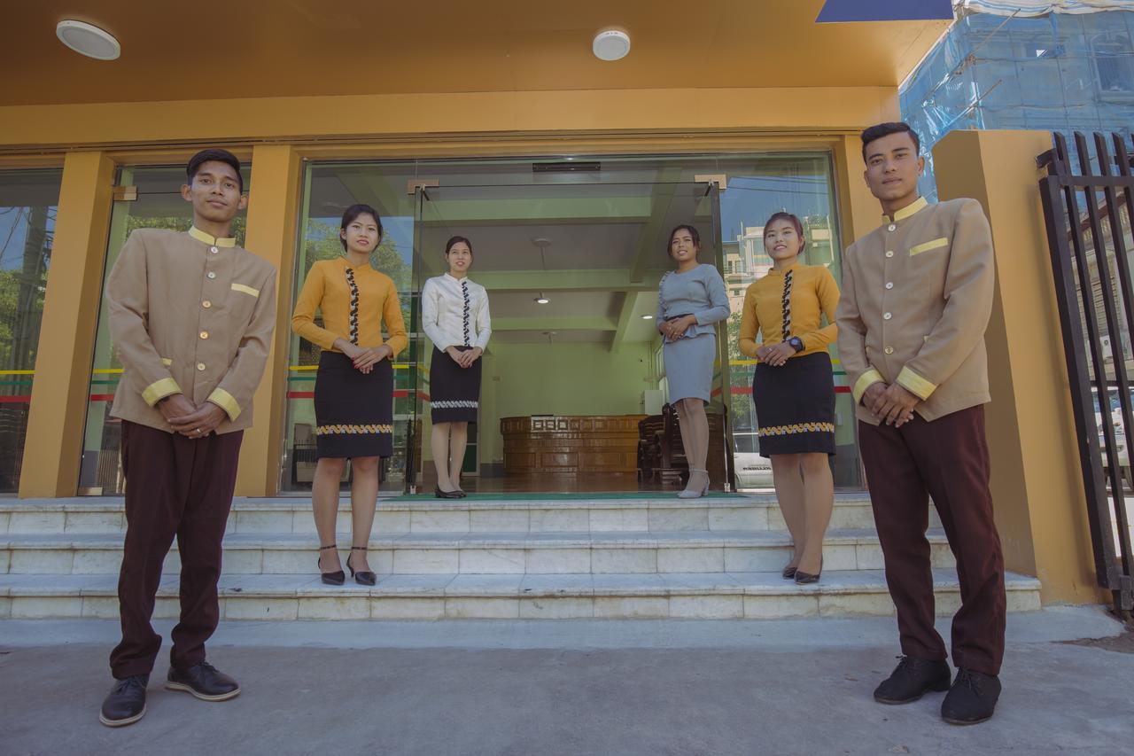 Golden Gum-Kino Hotel Mandalay Exterior foto